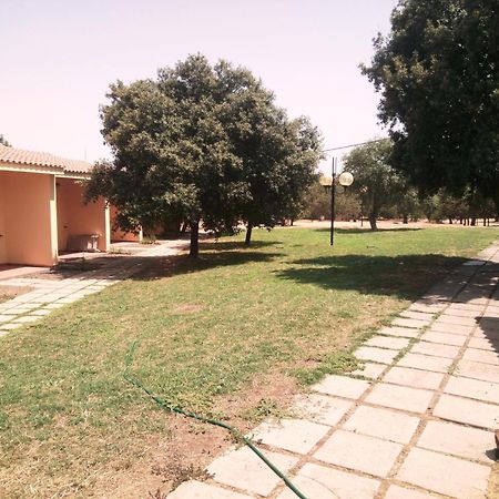 Nuraghe Ruiu Camping & Bungalow Norbello エクステリア 写真