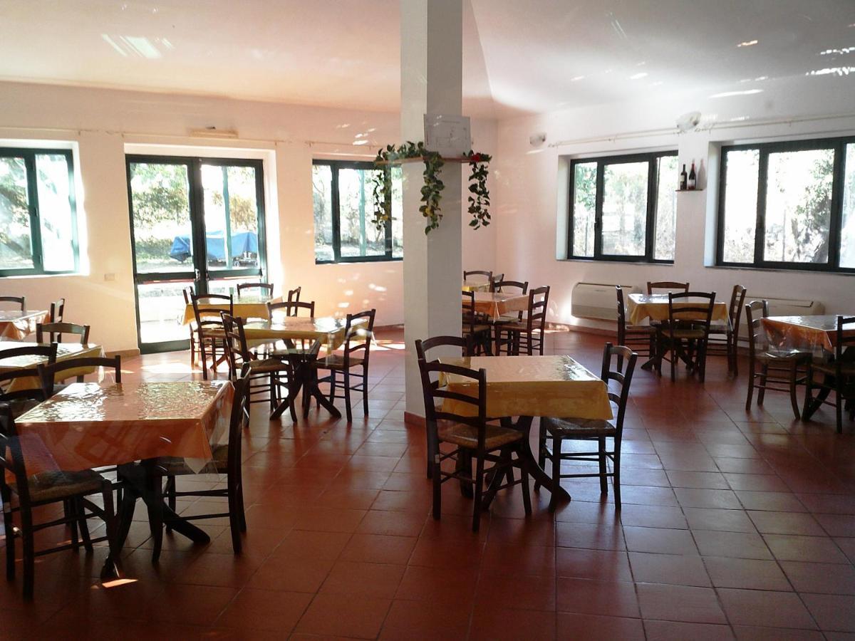 Nuraghe Ruiu Camping & Bungalow Norbello エクステリア 写真